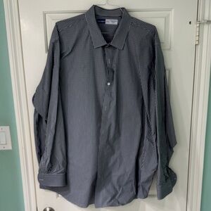 Old Navy Men's Navy Checkered Dress Shirt